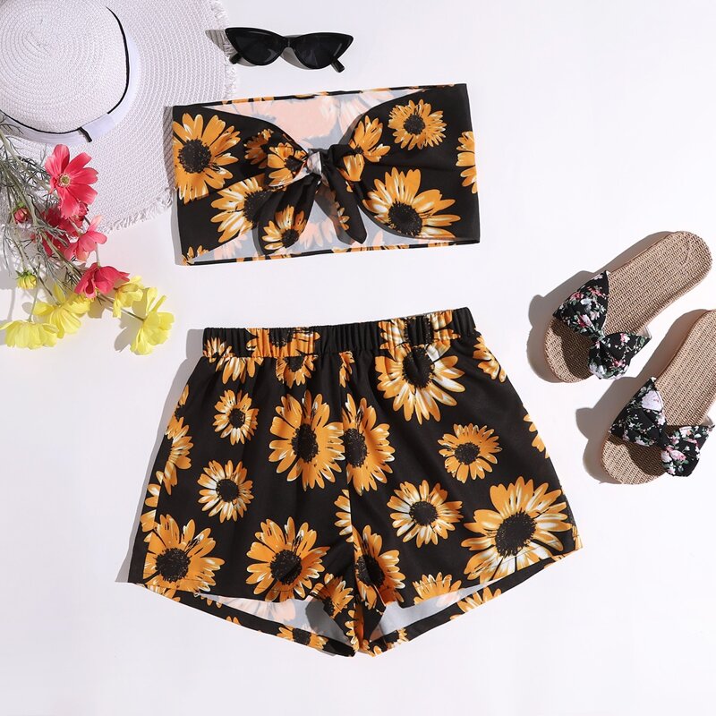 

Tie Front Sunflower Print Tube Top & Shorts Set, Multicolor