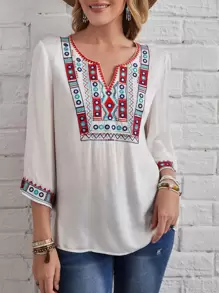 EMERY ROSE Graphic Embroidery Top - White - View 2