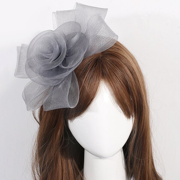 

Flower Decor Hair Clip, Grey