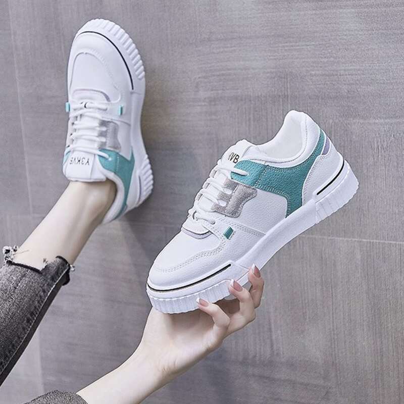 

Colorblock Lace-up Skate Shoes, White