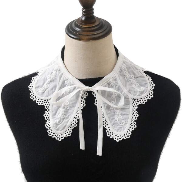 

Embroidery Detail Dickey Collar, White