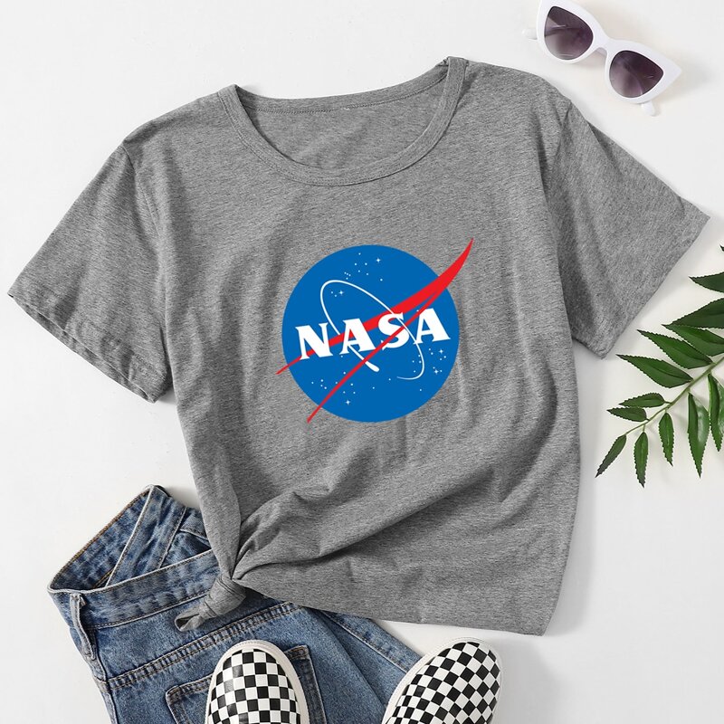 

Letter Graphic Tee, Light grey