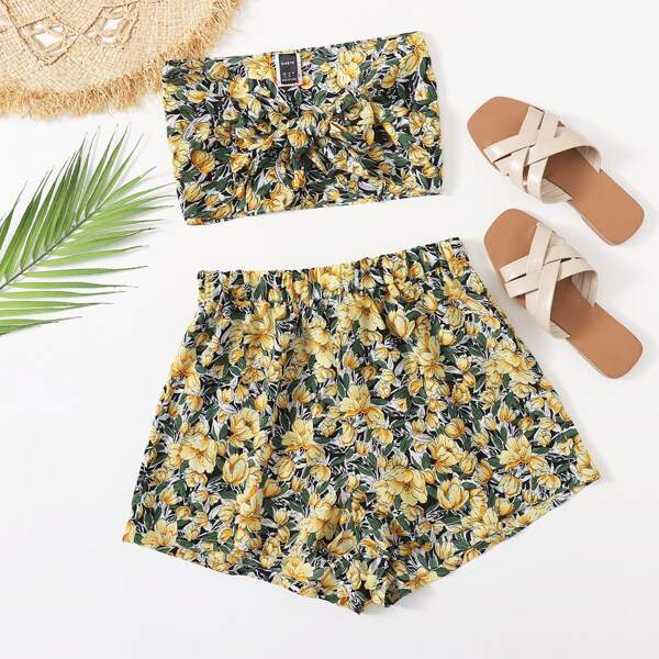 

Tie Front Floral Tube Top & Shorts Set, Multicolor
