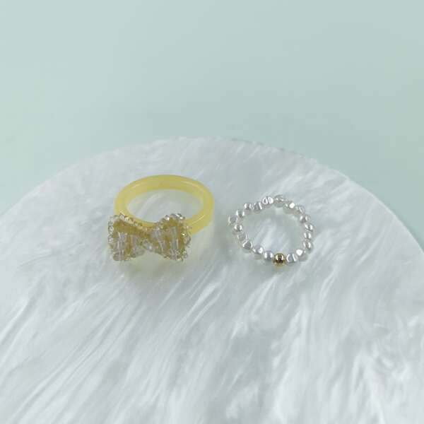

2pcs Faux Pearl Detail Ring, Yellow