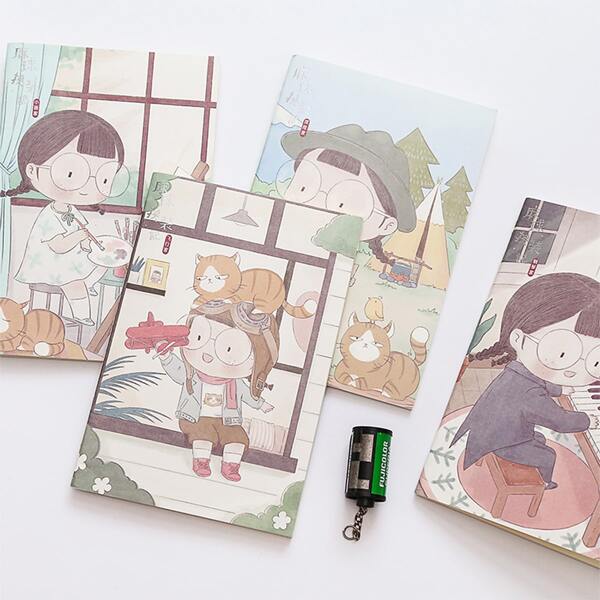 

1pc Cartoon Graphic Random Notebook, Multicolor
