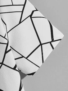 GENTILAND Men Geo Print Spliced Tee - Black and White - View 3