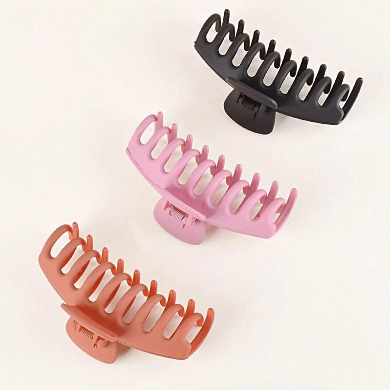 

3pcs Solid Hair Claw, Multicolor
