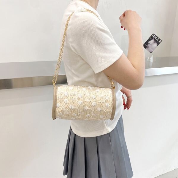 

Floral Embroidery Straw Shoulder Bag, Khaki