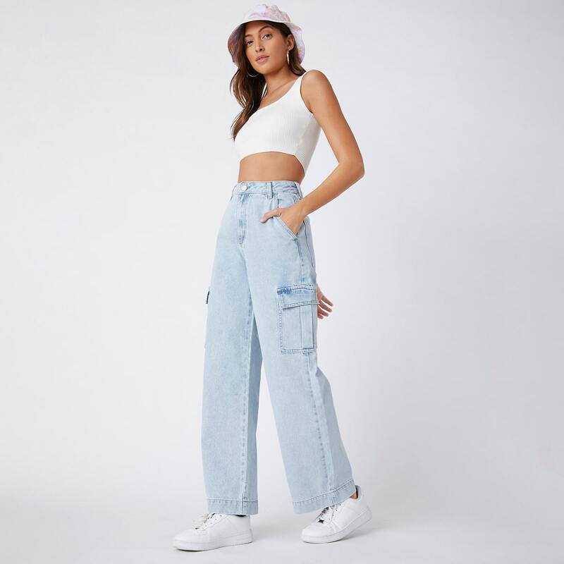 

90s Vintage High-Waist Flap Pocket Whip Stitch Cargo Jeans, Light wash