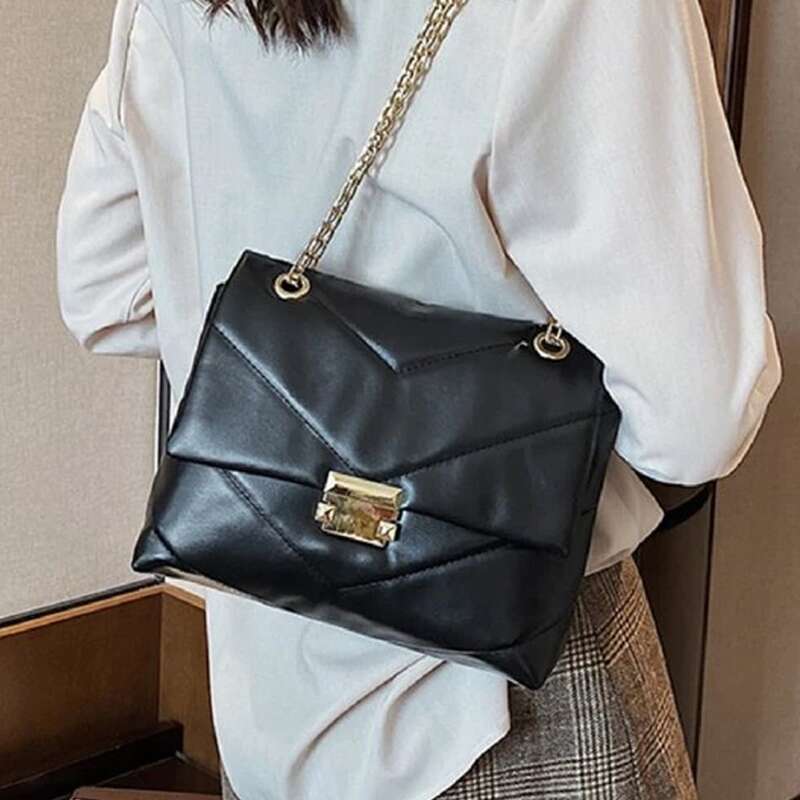 

Chevron Chain Shoulder Bag, Black