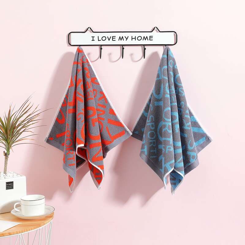 

1pc Random Letter Graphic Face Towel, Multicolor