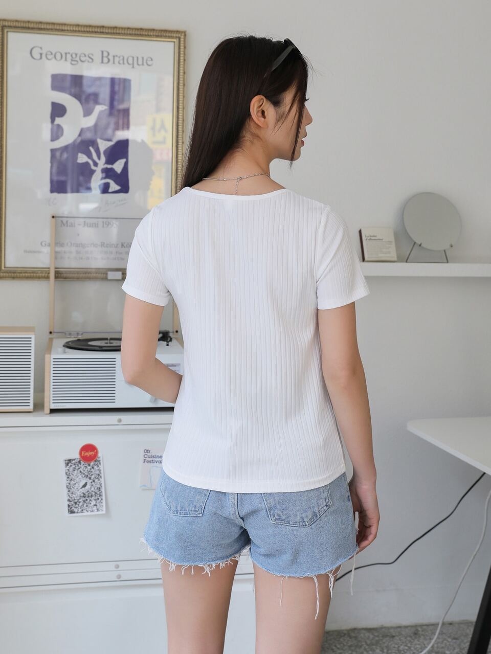 Solid Scoop Neck Rib Knit Tee