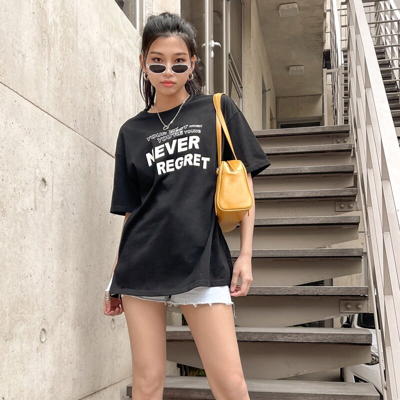 

Slogan Graphic Drop Shoulder Tee, Black