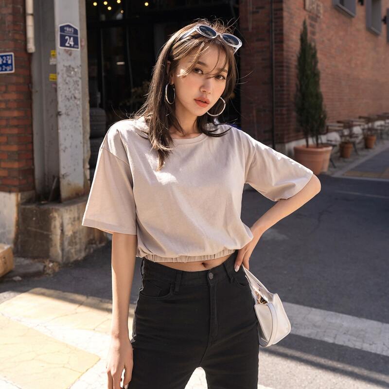 

Drop Shoulder Elastic Hem Crop Tee, Khaki