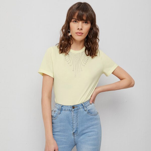 

Rhinestone Detail Tee, Yellow