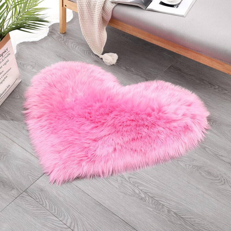 

Heart Shaped Plush Rug, Hot pink