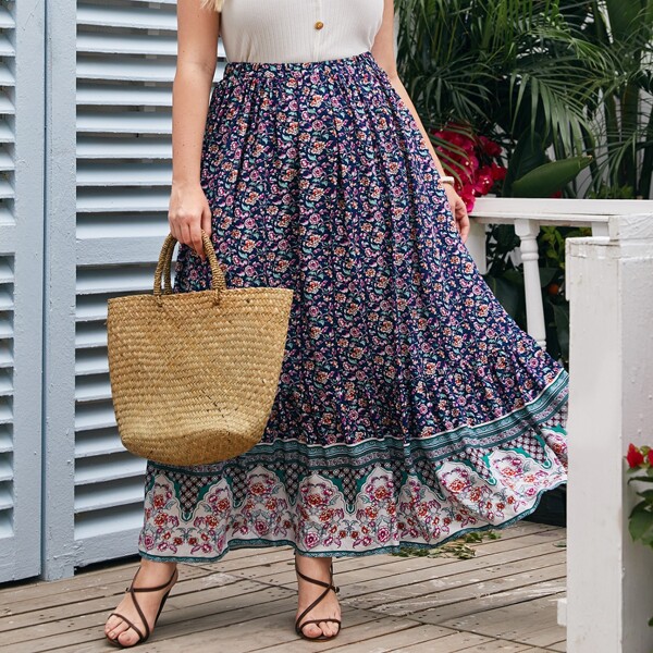 

Plus Allover Floral Print Flared Skirt, Multicolor