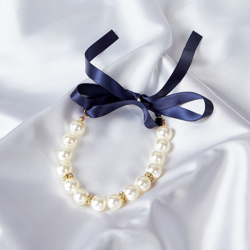 

Beaded Pet Pearl Necklace, White