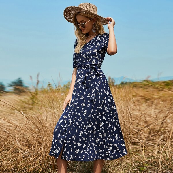 

Self Belted Button Front Floral Dress, Multicolor