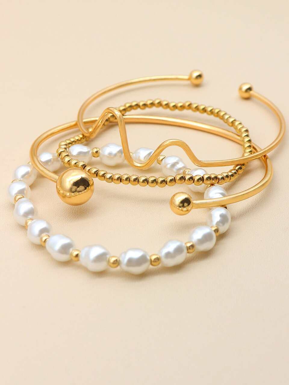 4pcs Faux Pearl Detail Bracelet