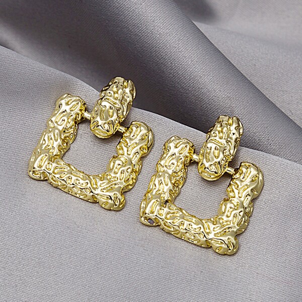 

Textured Metal Geometric Drop Earrings, Gold