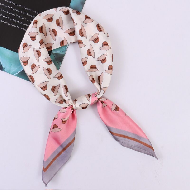 

Hats Print Bandana, Multicolor