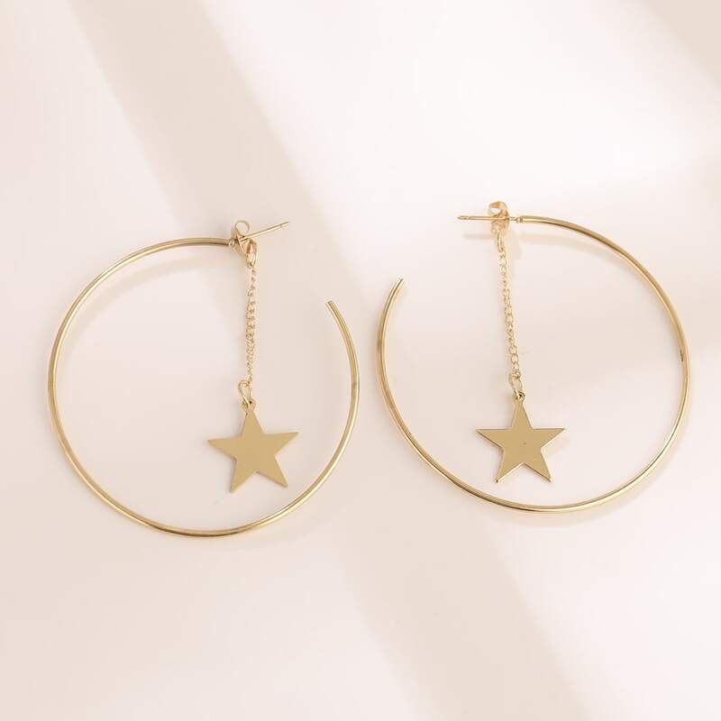 

Star Decor Hoop Earrings, Gold