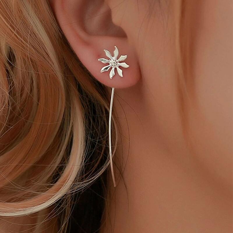 

Flower Stud Earrings, Silver