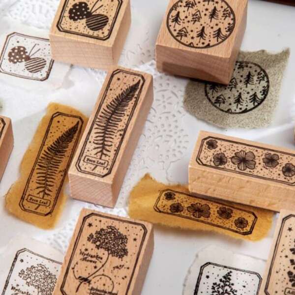 

1pc Random Pattern Wooden Stamp, Khaki
