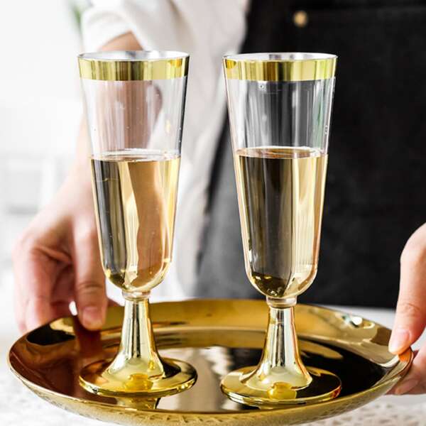 

6pcs Plastic Wine Glass, Clear