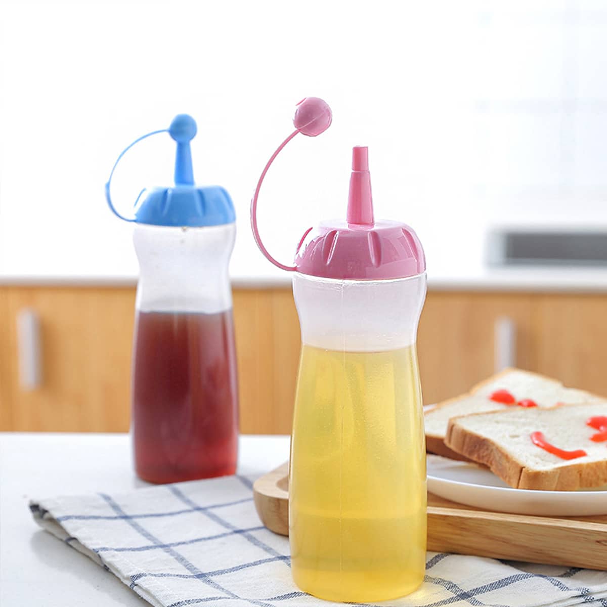 

1pc Random Sauce Squeeze Bottle, Multicolor