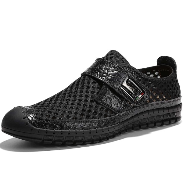 

Men Hollow Out Velcro Strap Sandals, Black