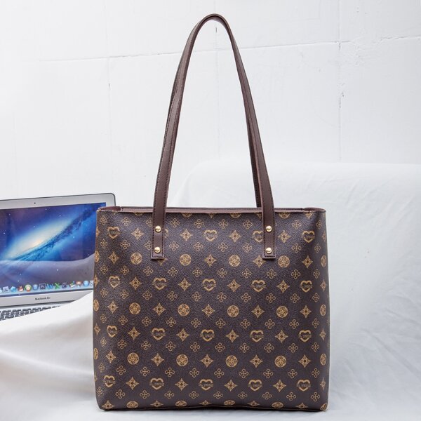 

Geometric Graphic Tote Bag, Coffee brown