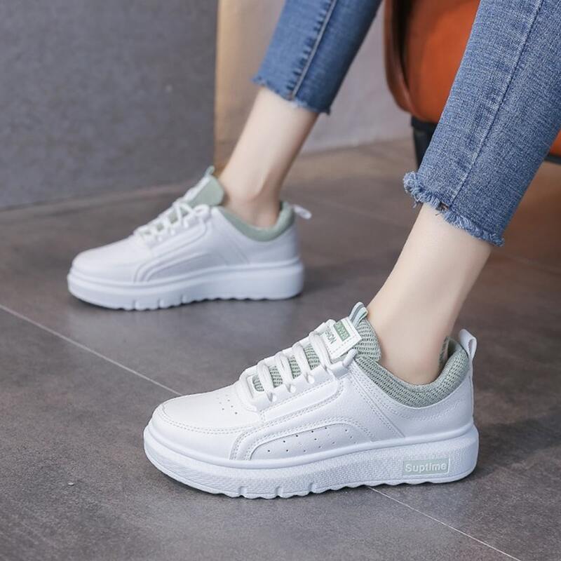 

Lace-up Front Skate Shoes, White