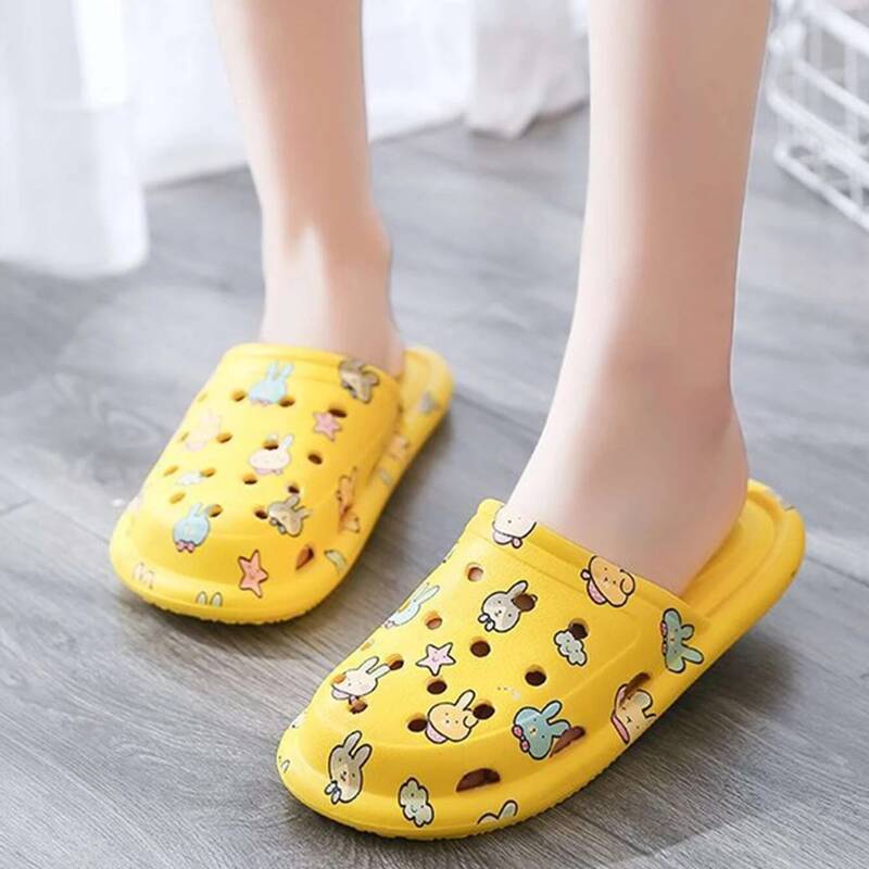 

Cartoon Vented Clogs, Yellow