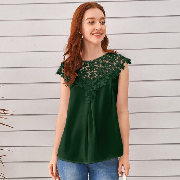 

Guipure Lace Panel Solid Blouse, Dark green