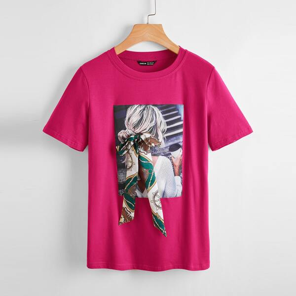 

Figure Print Bow Front Tee, Red violet