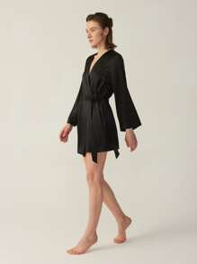 MOTF PREMIUM SILK BELTED GRADE 6A 22MM NIGHT ROBE - Black - View 8