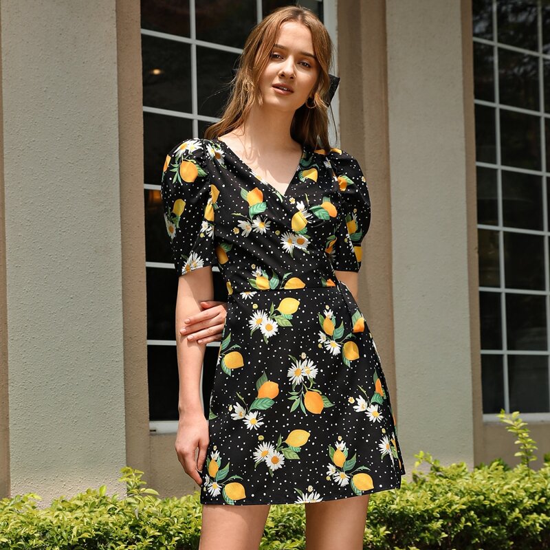 

Surplice Neck Puff Sleeve Daisy Floral Dress, Multicolor