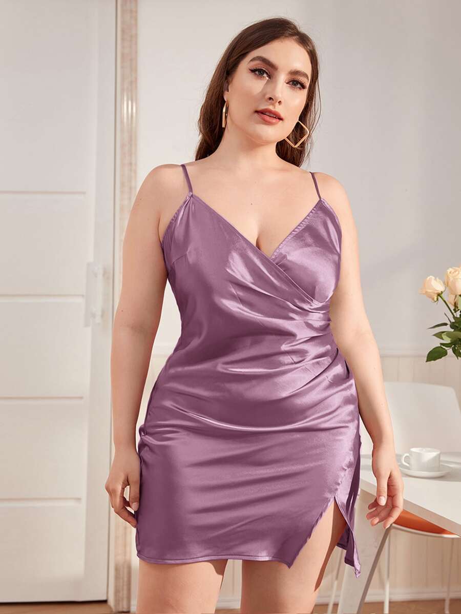 SHEIN Vestido de satén bajo con abertura fruncido lateral de cuello cruzado - Púrpura malva - Ver 1