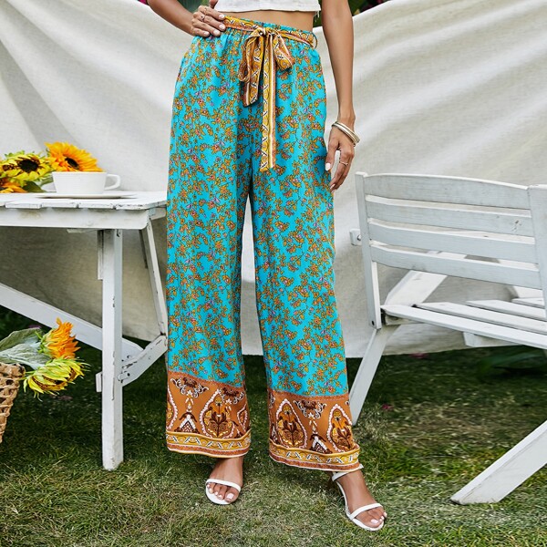 

Ditsy Floral Belted Pants, Multicolor