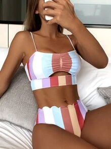 SHEIN Swim Summer Beach Colorblock Bikini Set Ruched Cut Out Bikini Top & Scallop Trim Hipster 2 Piece Bathing Suit - Multicolor - View 1