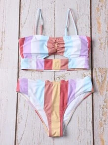 SHEIN Swim Summer Beach Colorblock Bikini Set Ruched Cut Out Bikini Top & Scallop Trim Hipster 2 Piece Bathing Suit - Multicolor - View 5