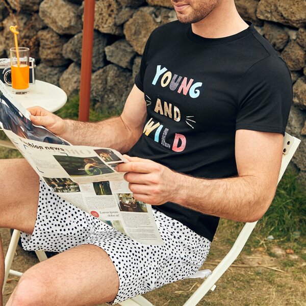 

Men Slogan Graphic Tee & Dalmatian Shorts, Black and white