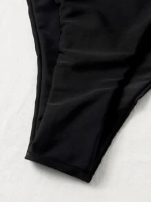 Chain Linked Cut Out Bikini Set, For Summer Beach Vacation - Black - View 5