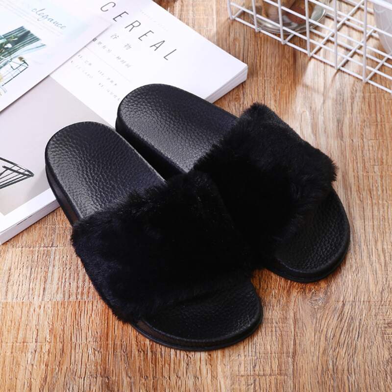 

Solid Fluffy Band Slides, Black