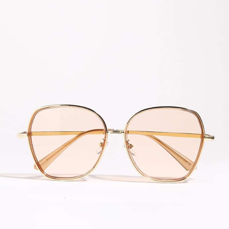 

Metal Frame Sunglasses