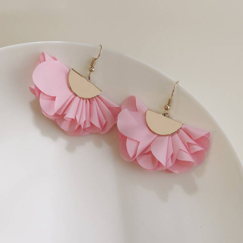 

Floral Drop Earrings, Pink