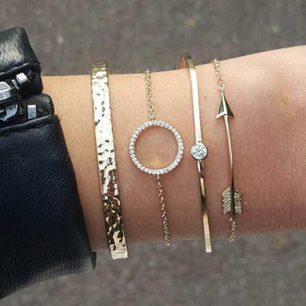 

4pcs Rhinestone Detail Bracelet, Gold
