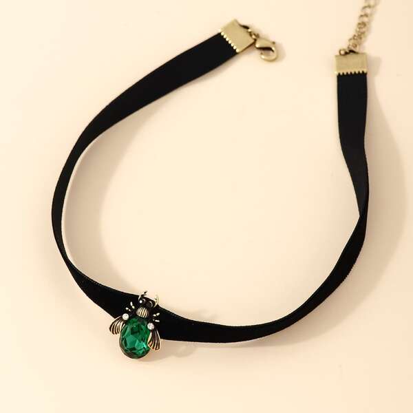 

Bee Decor Necklace, Green